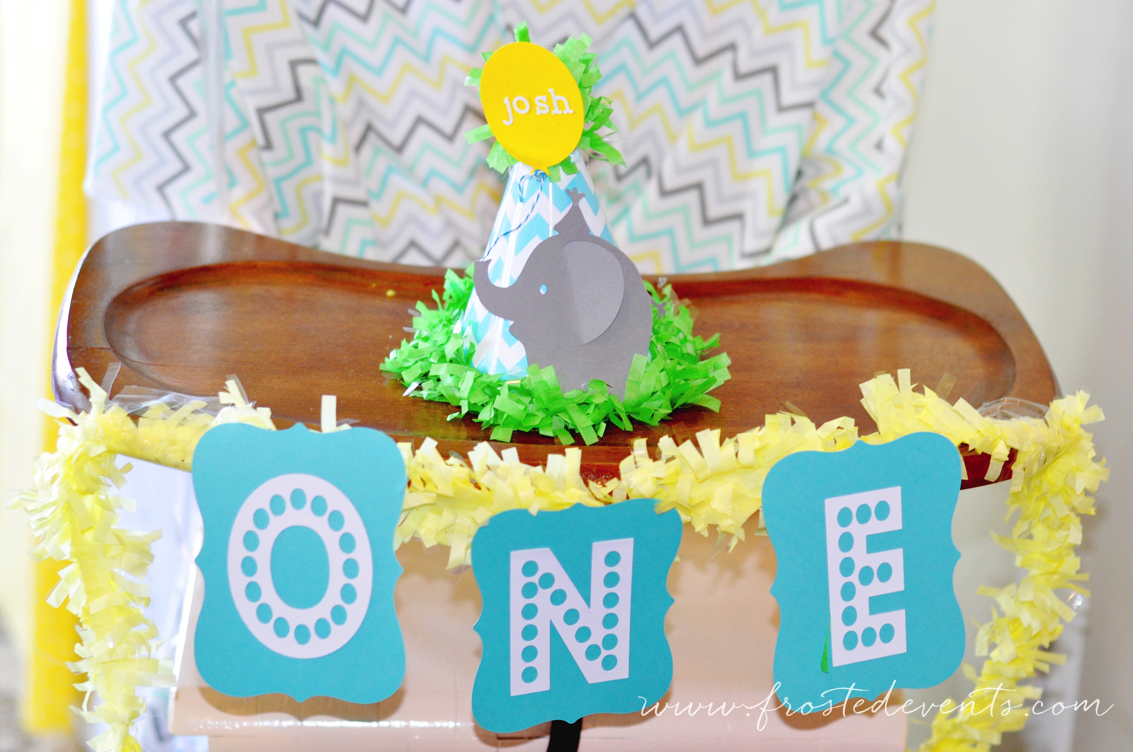 elephant-party-hat-bright-fun-first-birthday-party-josh-frostedeventscom-1