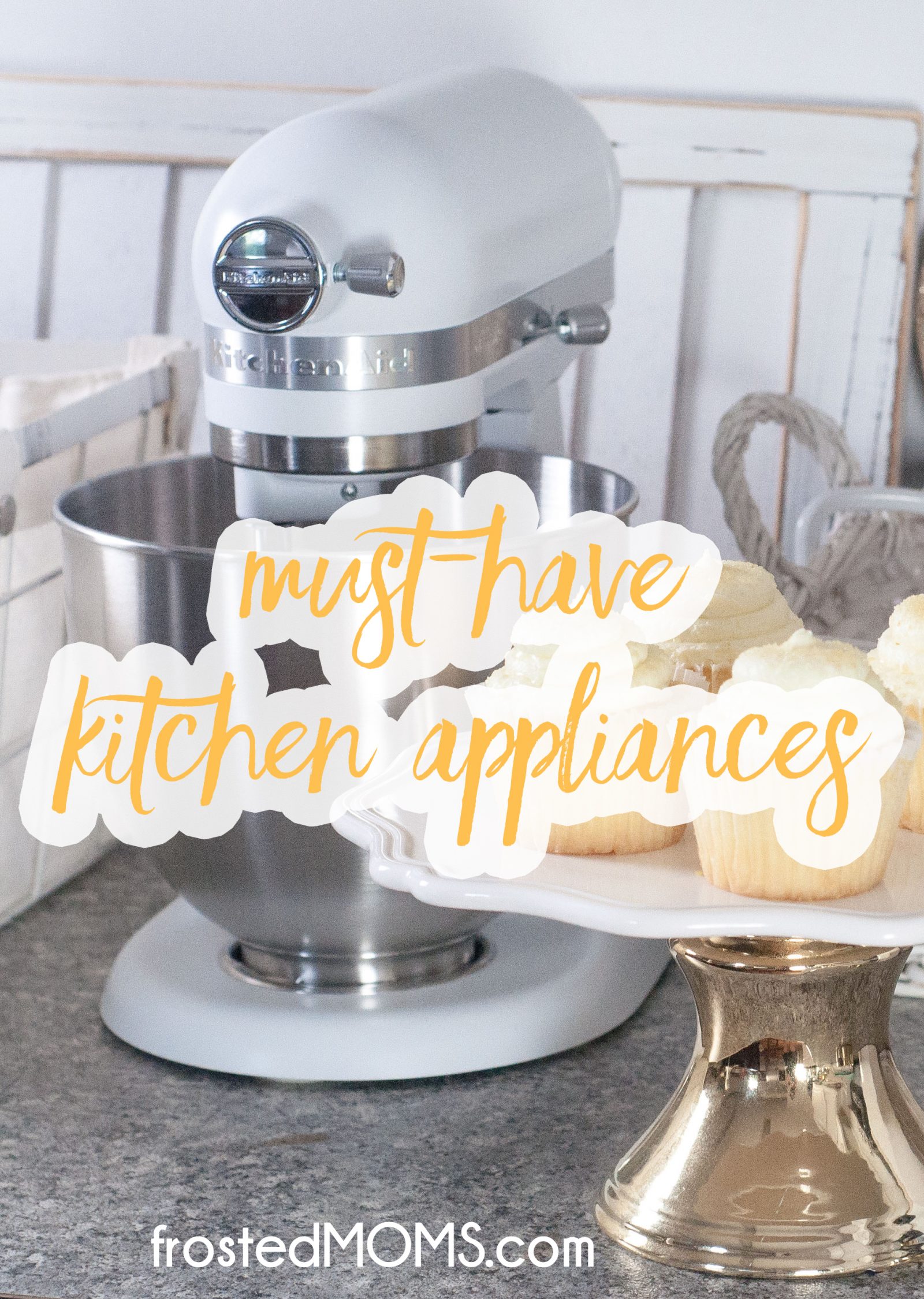KitchenAid Mixer -- KitchenAid Artisan Mini Mixer review -- Making cupcakes with the smaller, lightweight Mini Mixer -- top best buy appliances list via Misty Nelson, frostedMOMS blogger and influencer