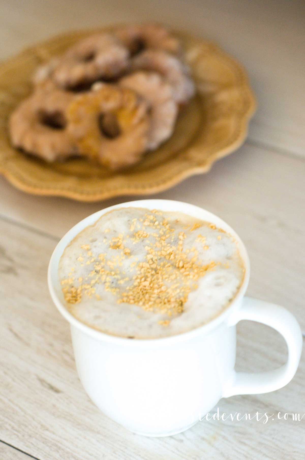 Coffee Drink Recipes for Fall - Fall flavor inspirations via Misty Nelson frostedMoms frostedevents.com @frostedevents