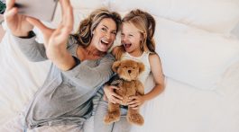 Reduce Breast Cancer Risk - What Mothers and Daughters Can Do Together -- Health wise via Misty Nelson, mom blogger and family influencer @frostedevents