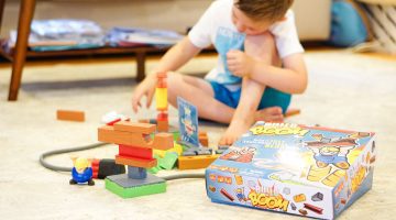 Fun Games for Kids -Family Game Night Picks - Build or Boom via Misty Nelson Frosted Blog frostedevents.com #kidsgames #toys #kidstoys