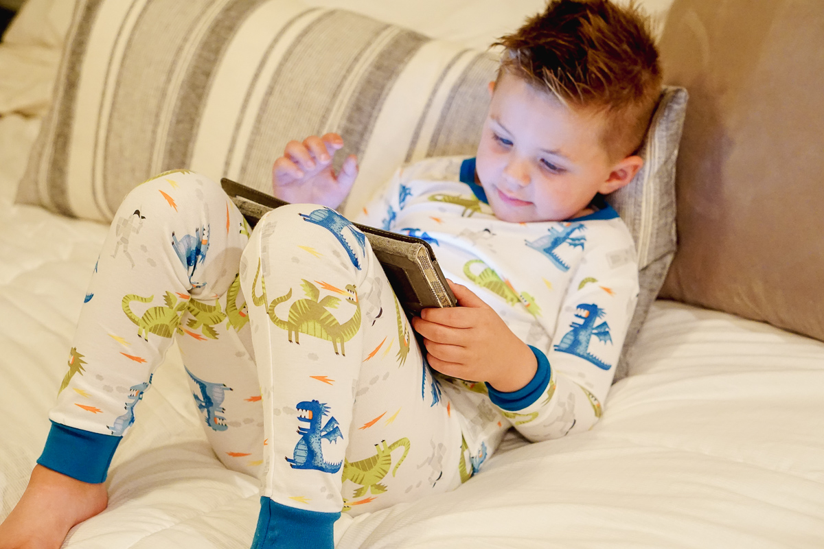 EPIC APP - Unlimited Kids books reading app for children - Best Apps for Kids via Misty Nelson, Frosted Blog @frostedevents