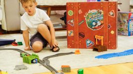 Thomas the Train Set from Fisher Price- Best Kids Toys 2018 -Toys for Boys - Boys Toys Age 4 to 6 via Misty Nelson, Frosted Blog @frostedevents