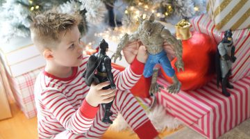 Christmas Toys 2018 - Opening Presents Christmas Morning - Batman, Hotwheels, Breakout Beasts, Razor Scooter
