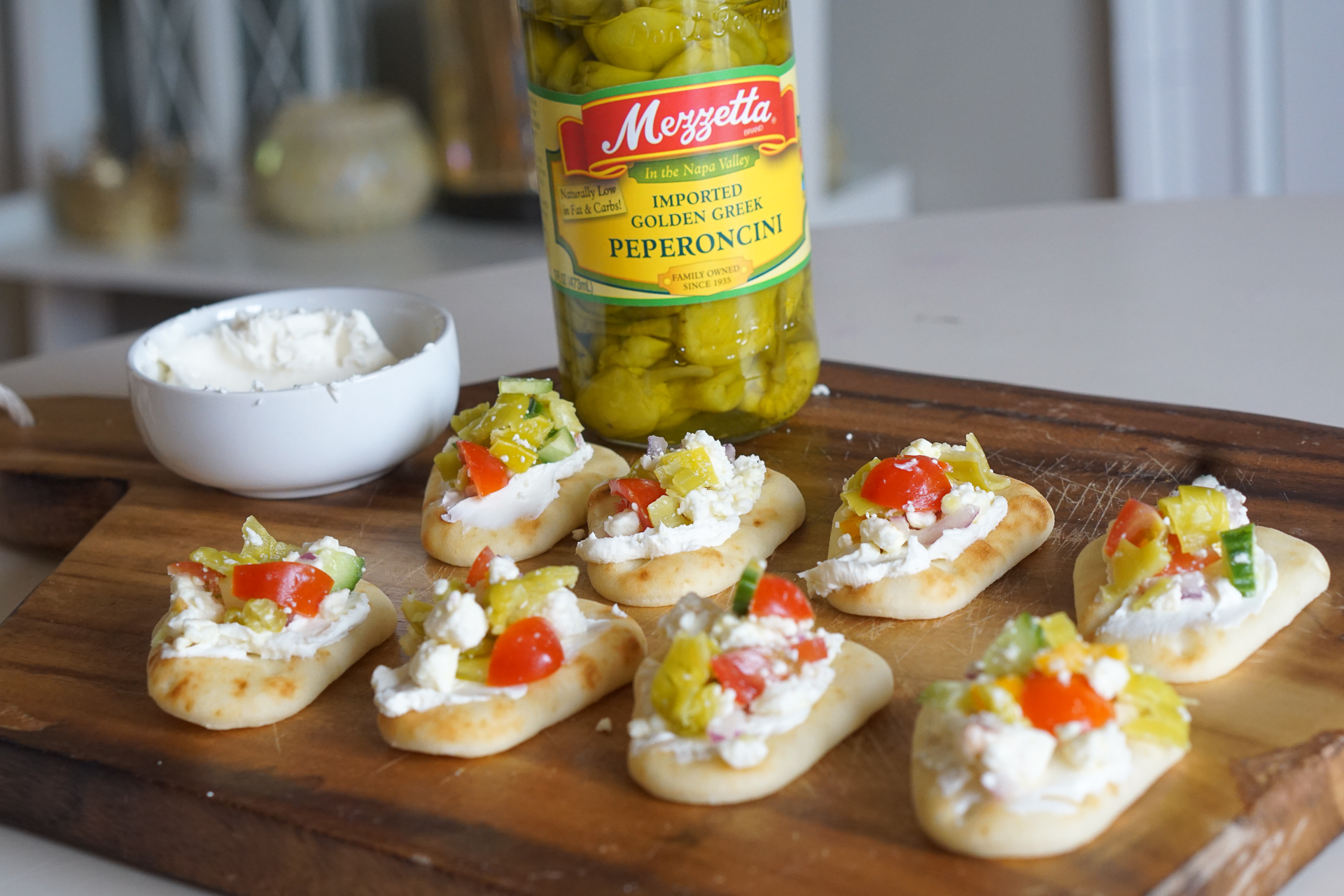 Party Snack Food in Fifteen Minutes - Game Day Grub and Football Party Ideas via Frosted Blog