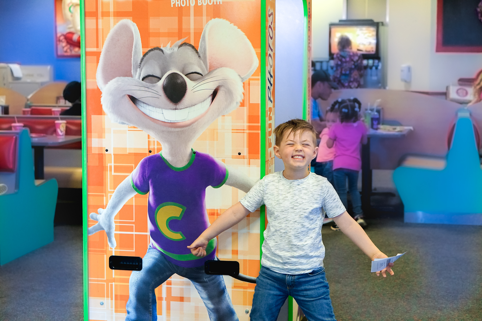 Chuck E Cheese Coupons and Rewards Program 