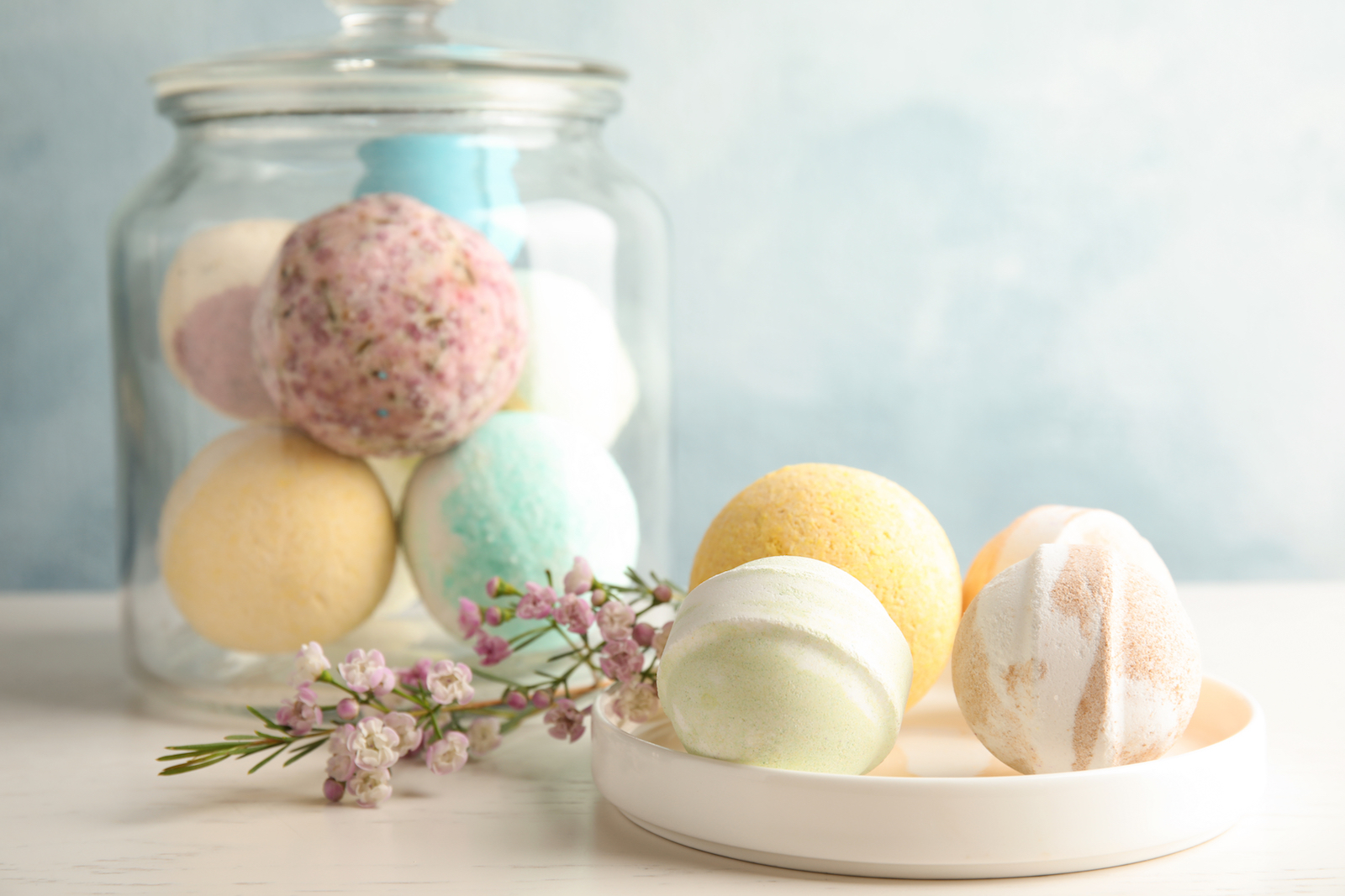 How to Make Bath Bombs - frostedBLOG DIY and Craft Ideas 