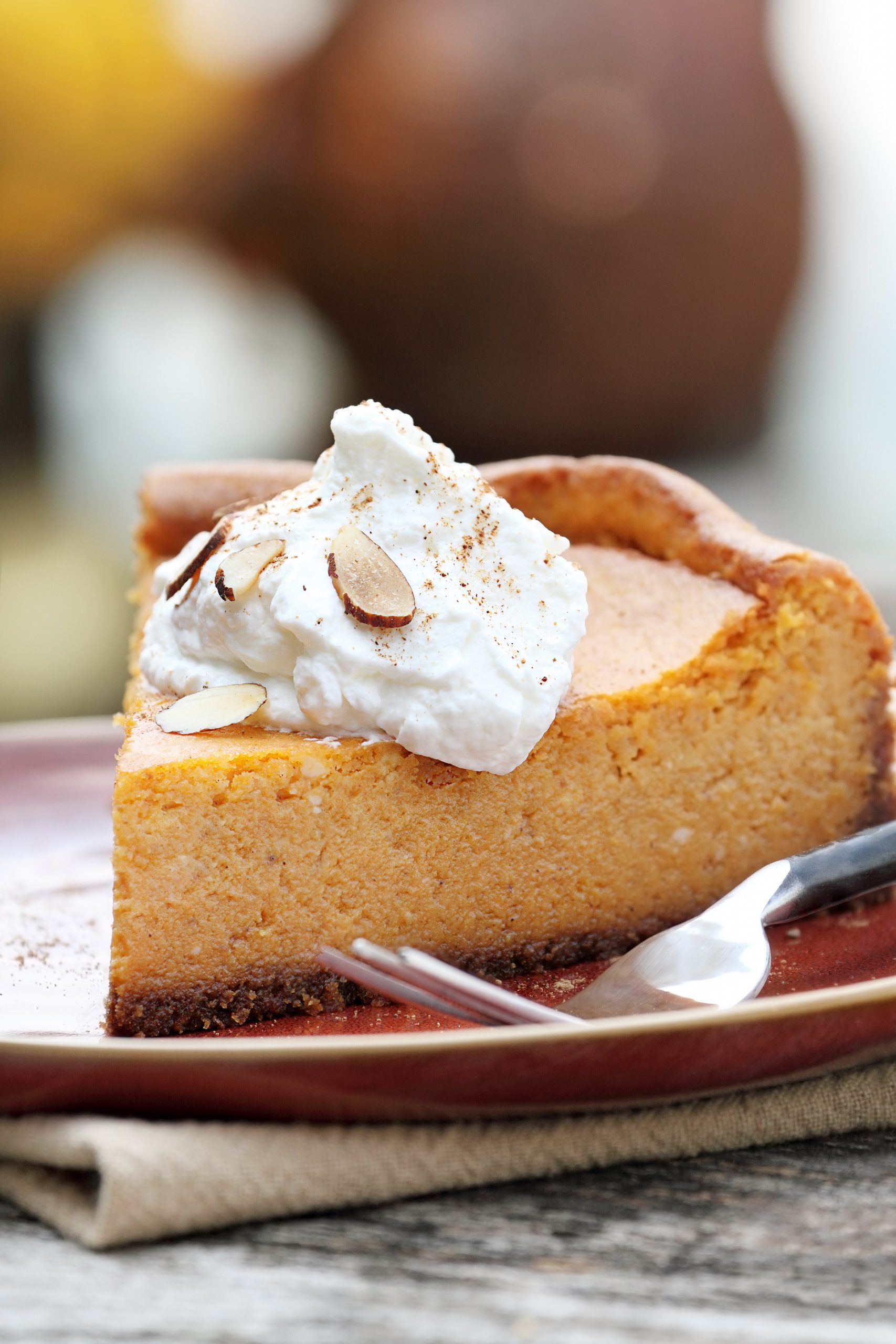 Guilt-Free Yummy Keto Pumpkin Pie That’s Super Easy to Make!