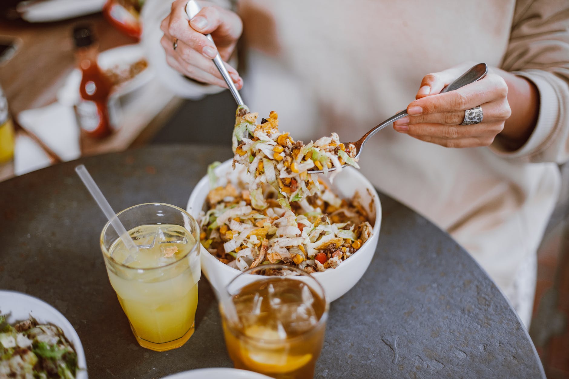 Home Chef Meals: The Secret to Making Dinner Effortless for Busy Moms