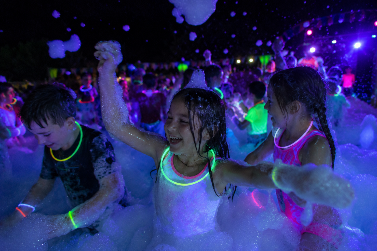 Foam Party Machine: Everything You Need to Throw the Most Fun Backyard Party of the Summer
